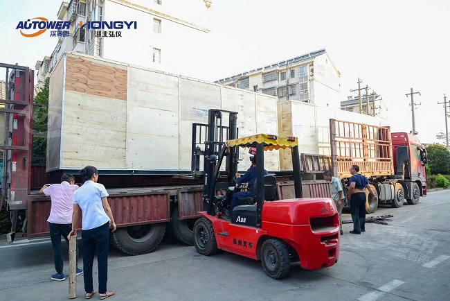 LNG低溫鶴管防旋轉(zhuǎn)設(shè)備內(nèi)浮盤頂罐罐壁板間如何連接？